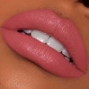 *NEW* Kylie Cosmetics FLIRTINI Matte Lipstick ~ True Pink 💋